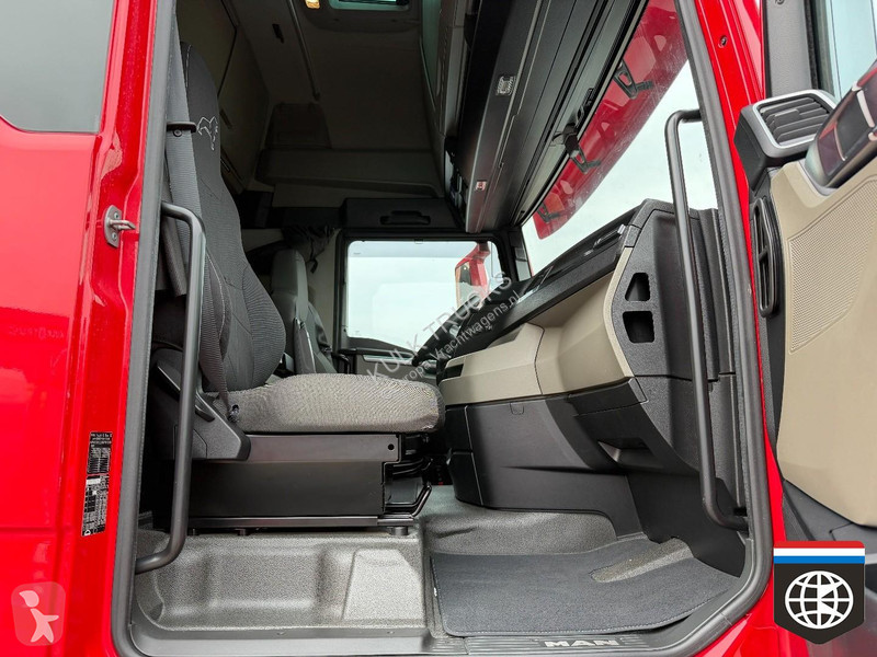 MAN 18 510 tractor unit