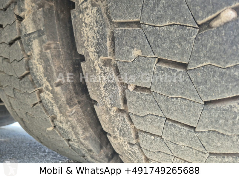Mercedes 1843 BigSpace BL...