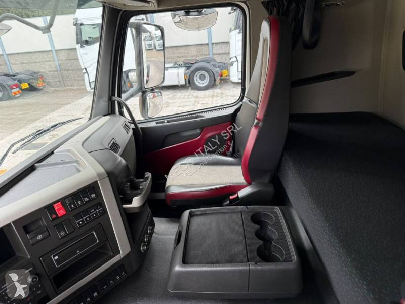Volvo  tractor unit