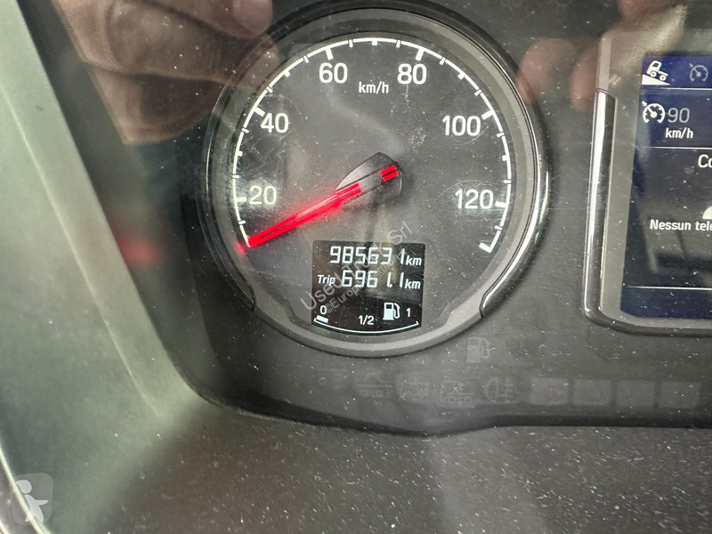 Scania 500 tractor unit