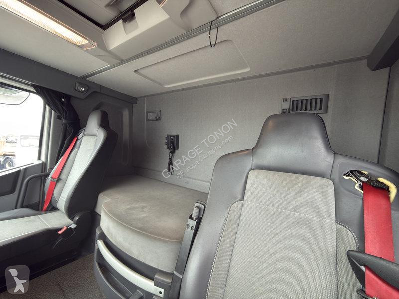 Renault  tractor unit