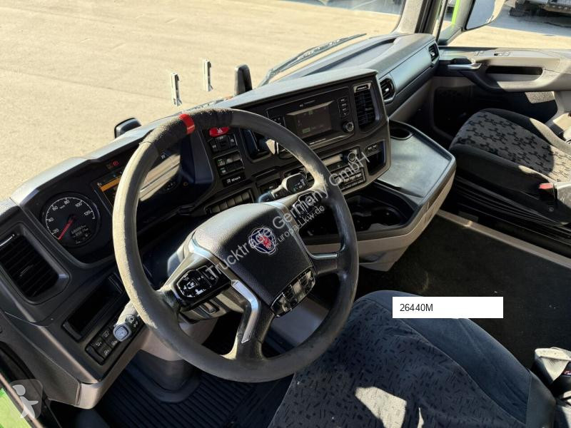 Scania R 410 A4x2NB LNG tractor unit