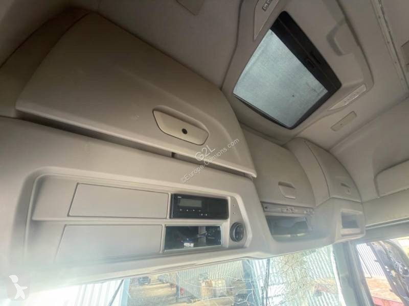 Iveco 530 tractor unit