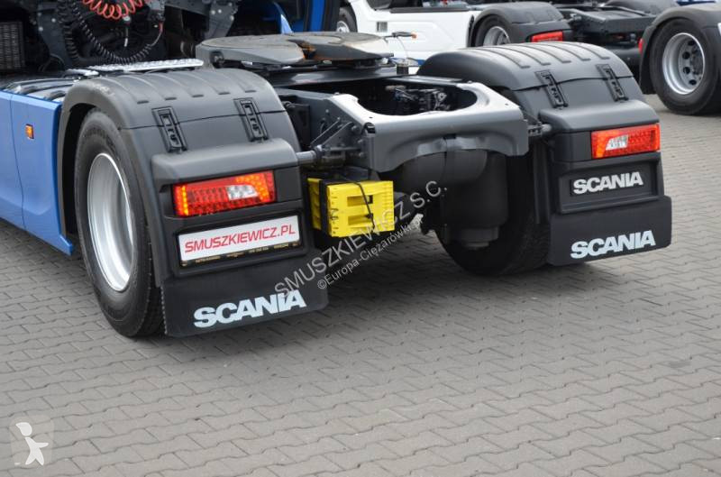 Scania 450 tractor unit