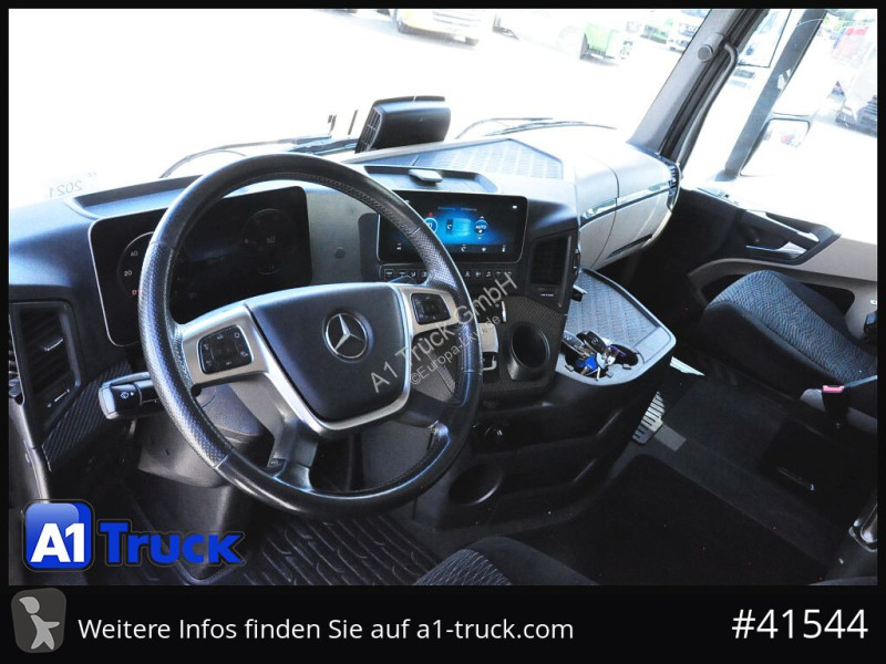 Tahač Mercedes 2858 LS 6X4 neue Modell, 120...