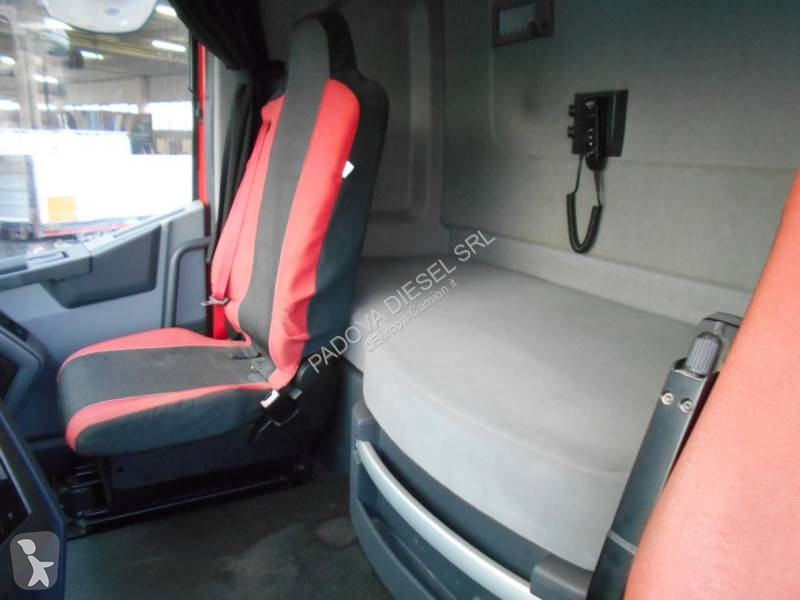 Traktor Renault 460
