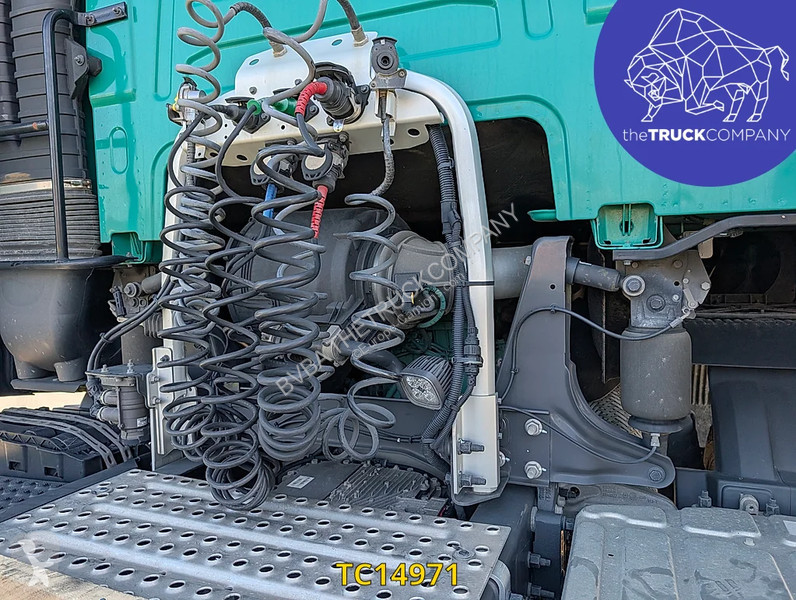 Volvo 500 tractor unit