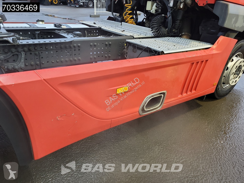 Mercedes 1840 4X2 StreamSpace Retarder tractor...