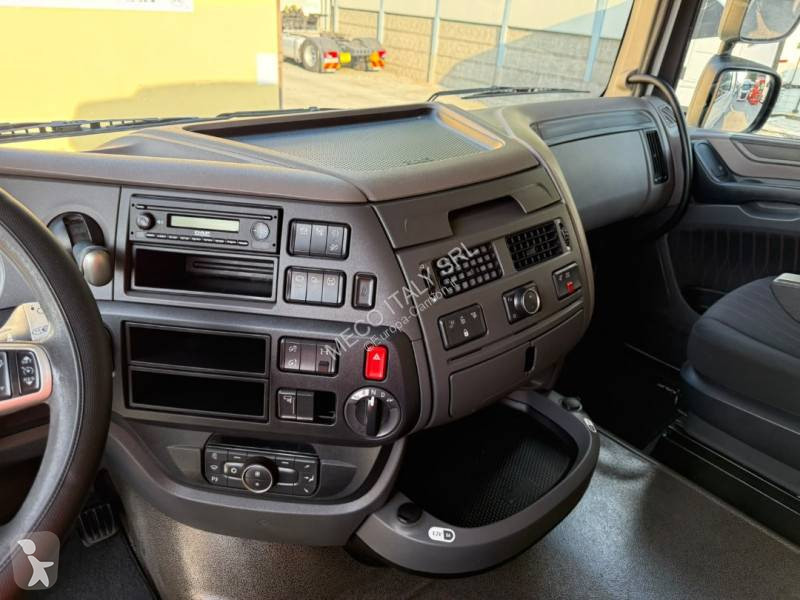 Traktor DAF 480