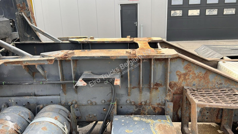 Trekker Scania - 400 (LAMES / POMPE MANUELLE /...