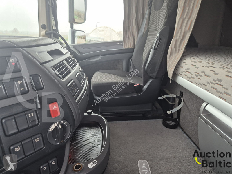 Nyergesvontató DAF 510 FT
