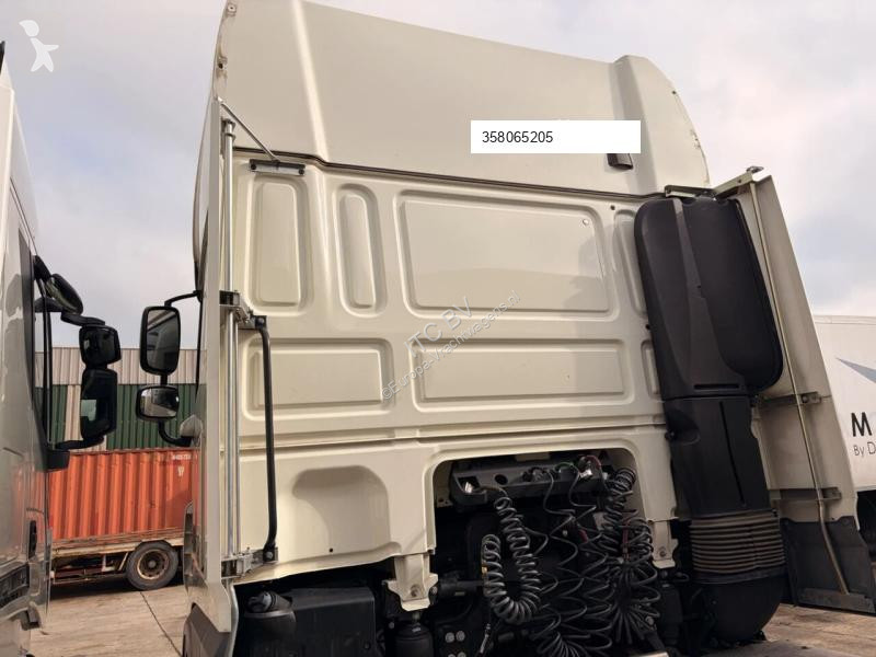 Traktor DAF XF 480 SUPER SPACE CAB / RETARDER