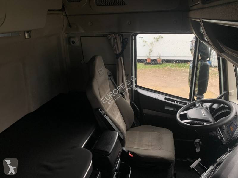 Cabeza tractora Iveco