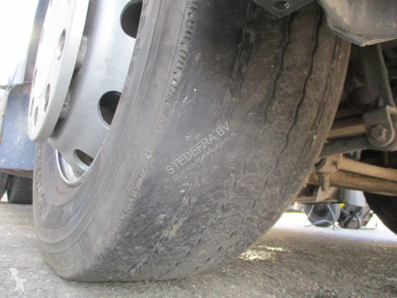Traktor Renault 420 DCI , ZF Manual