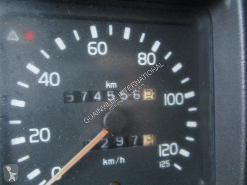 Tracteur Volvo 380