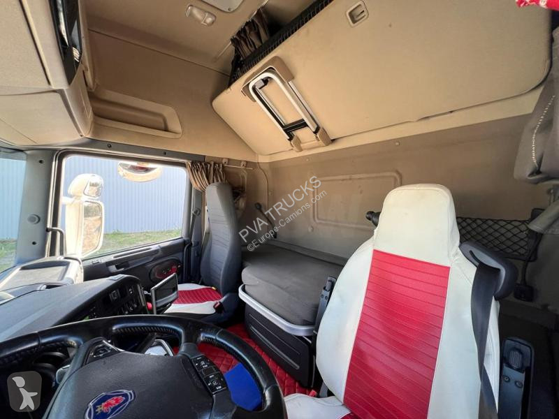 Tracteur Scania 490