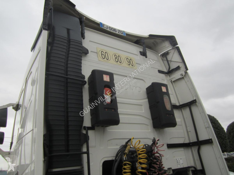 Tahač Volvo FH