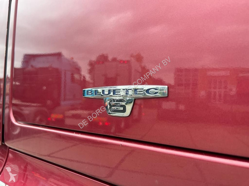 Tractor Mercedes Arocs 3363 3363