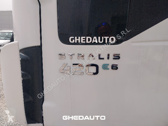 Camion Iveco Stralis AD440S42 - 8X2 (2+2)AUSTERAS