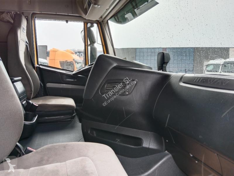 Tahač Iveco AS 440