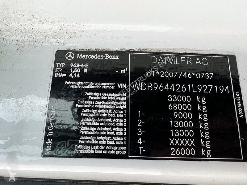 Traktor Mercedes Arocs 3358 LS 6x4 Arocs 3358...