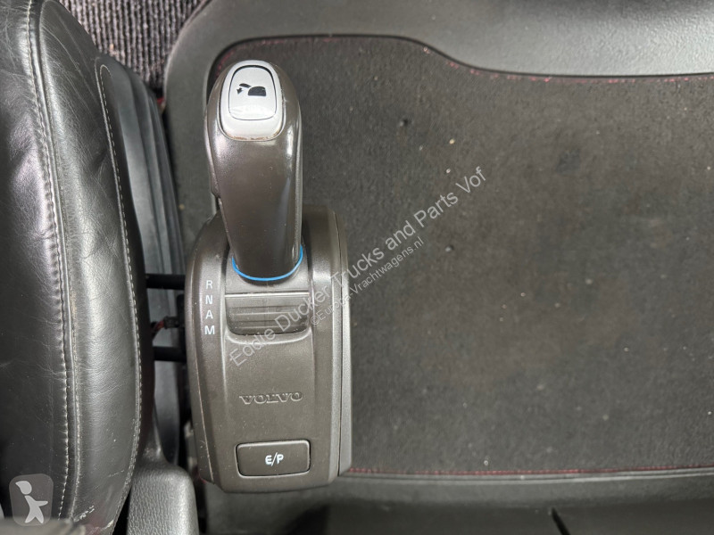 Traktor Volvo XL EURO 6 GLOBETROTTER