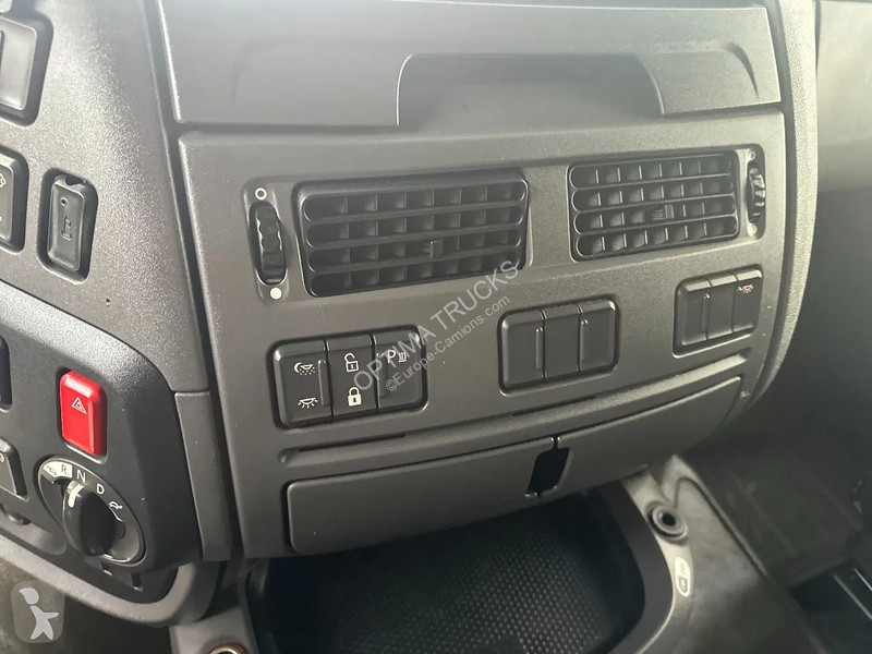 Traktor DAF 106460 SPACECAB