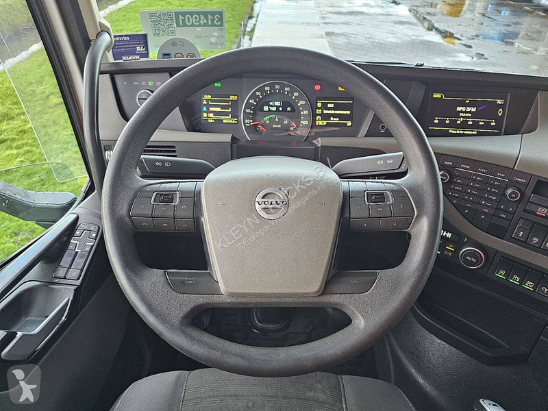 Tahač Volvo FH  PTO 2X TANK VEB+ IPC
