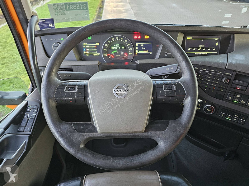 جرار Volvo 420 VOITH RET. LEATHER