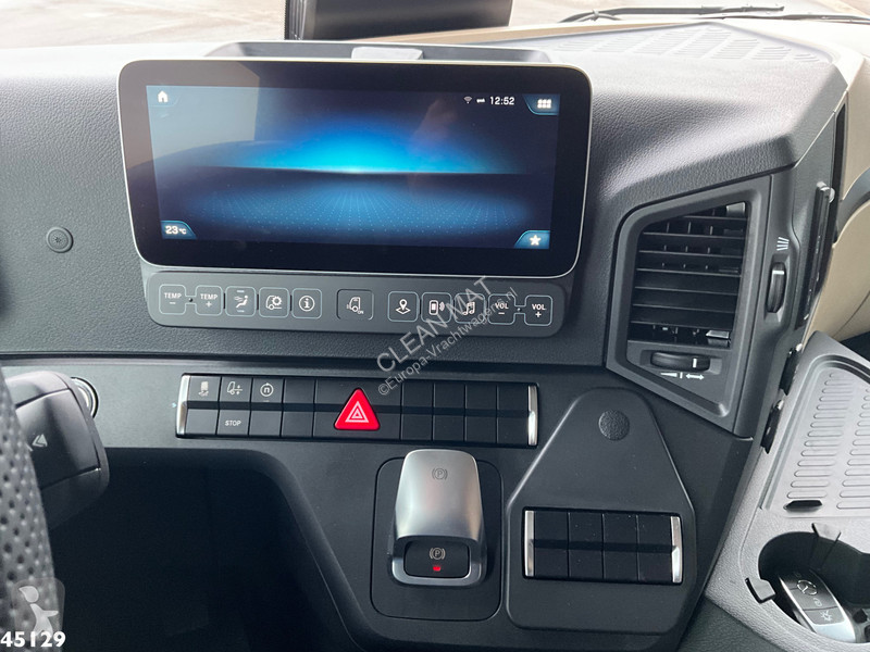 Traktor Mercedes 2663 6x4 Euro 6 Trekker with...
