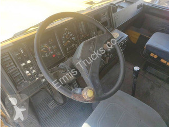 Tahač Scania T112