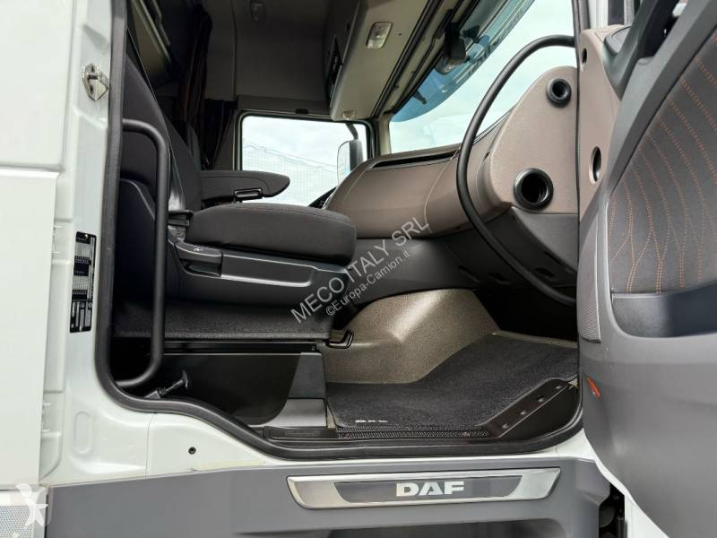 Trattore Stradale DAF