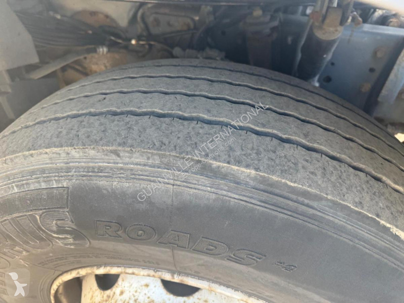 Tracteur Renault 370 DCI