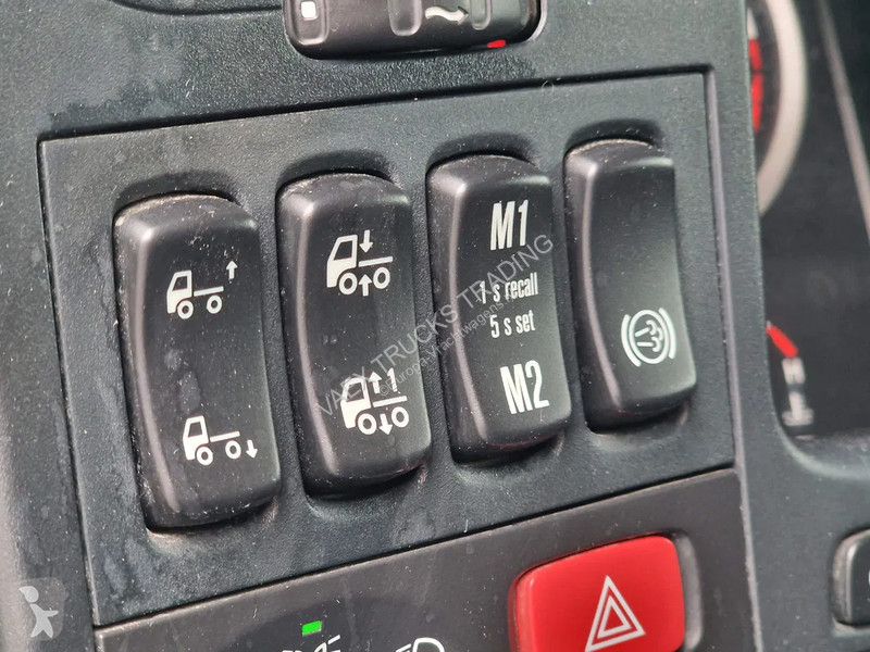 Traktor Scania P450 6x4 HUB reduction -...