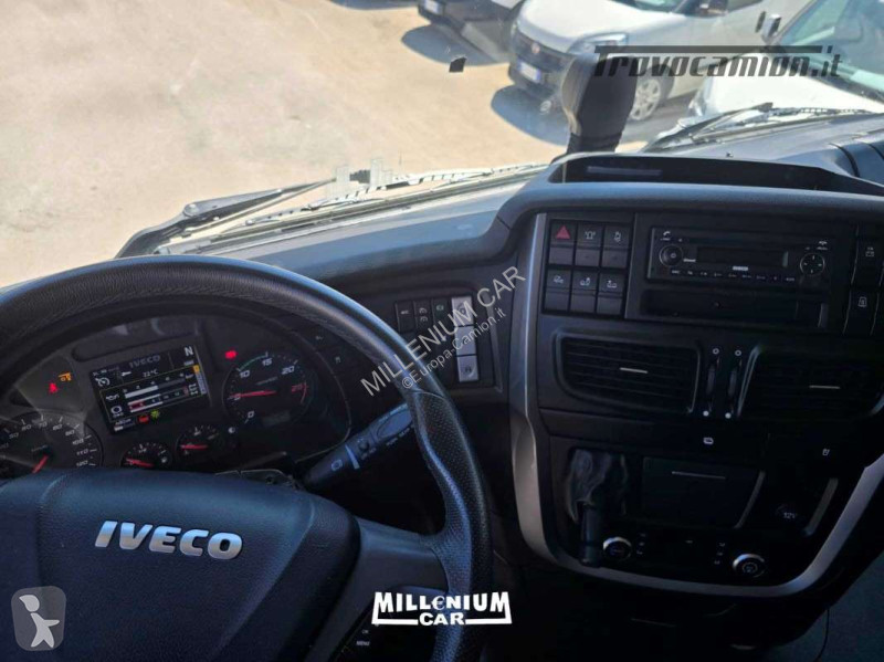 Tahač Iveco 570XP 2019 TRATTORE 3 ASSI RETARDER