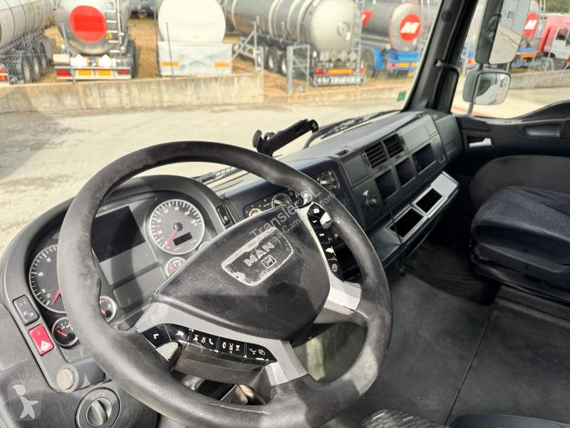 Traktor MAN 18.430
