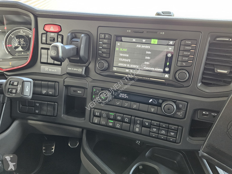 Trekker Scania T660 V8 6x4 TOREDO / HAUBER /...