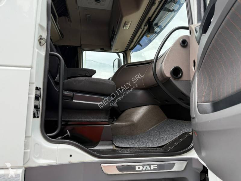 Trattore Stradale DAF