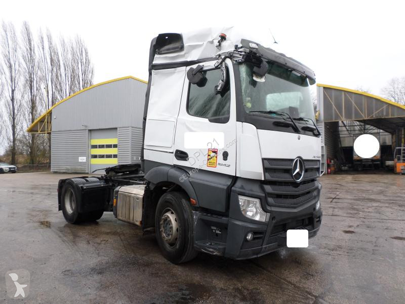 Traktor Mercedes 1842 LS
