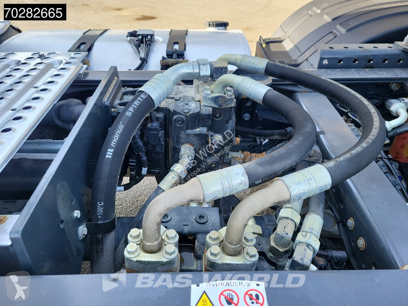 Tractor Volvo 750 6X6 X-Track Liftachse...