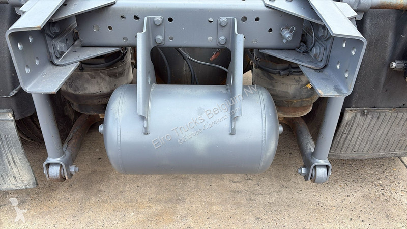 Traktor DAF 410 (LOW CABIN / PETIT CABINE /...