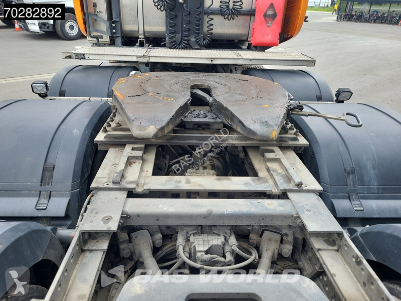 Tractor Mercedes 4163 8X4 180T GigaSpace...
