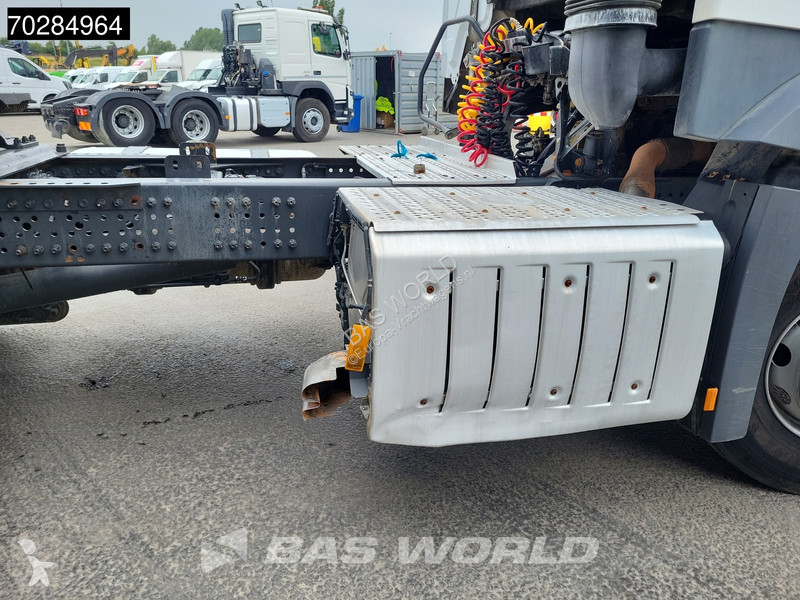 Tractor Mercedes 1845 4X2 ClassicSpace Retarder...