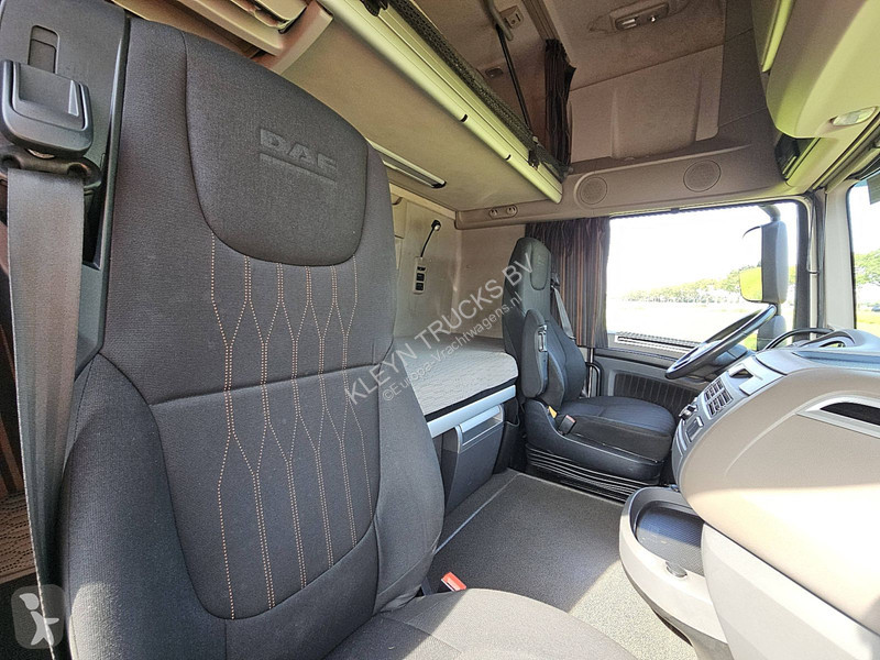 Trekker DAF 480 SSC LED 2X TANK