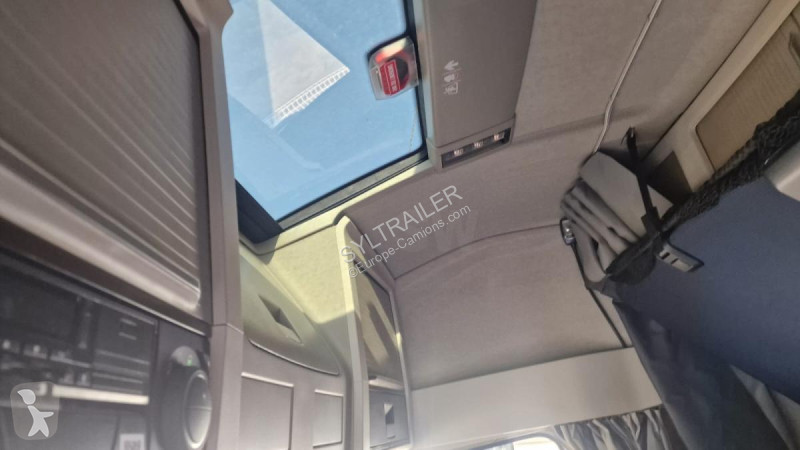 Tahač Volvo 500 Globetrotter I-save