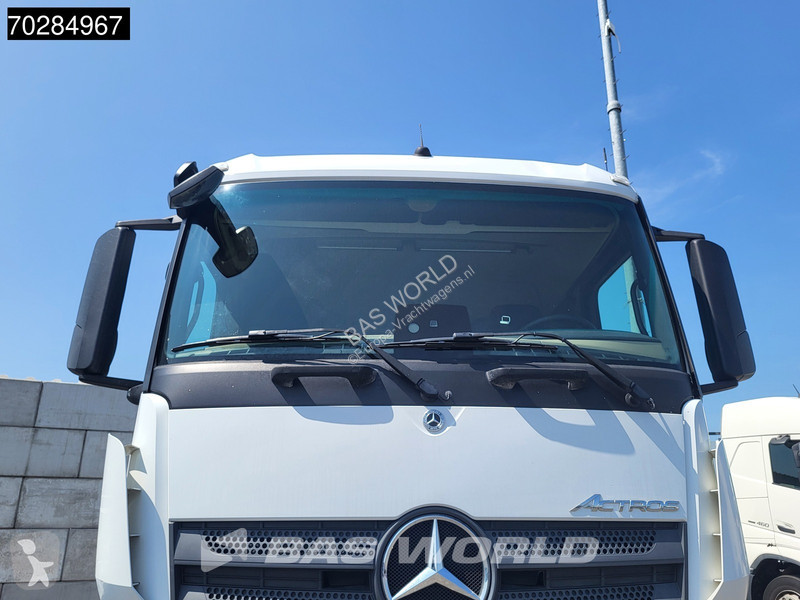 Traktor Mercedes 1845 4X2 ClassisSpace PTO...