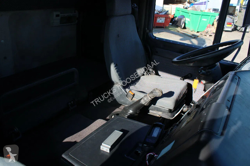 Traktor MAN F2000 reserved !! + PALFINGER...