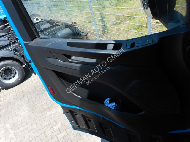 Tahač Iveco STRALIS S-WAY AS440S49T/FP Retarder
