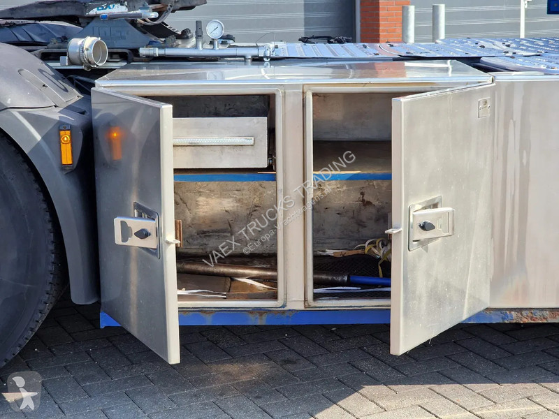 Tahač DAF SuperSpaceCab 4x2 - ADR/VLG - Leather...