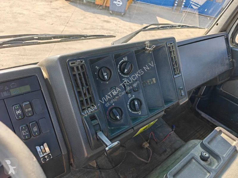 Traktor Mercedes 2038 V8 AS 4X4